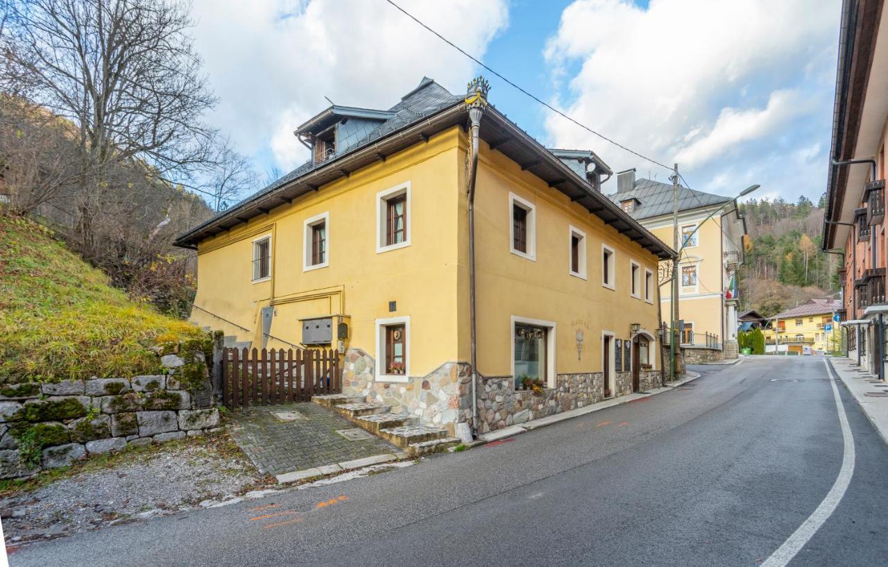 Hladik House - Alpi Giulie Cosy Apartment 塔尔维西奥 外观 照片